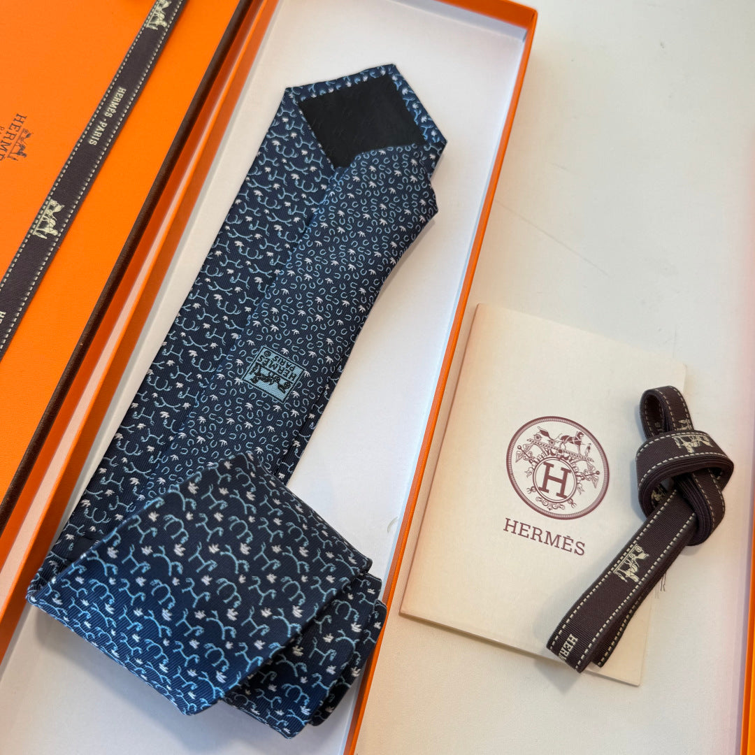 HM Horse Pattern Tie Dark Blue Twill Silk 212123