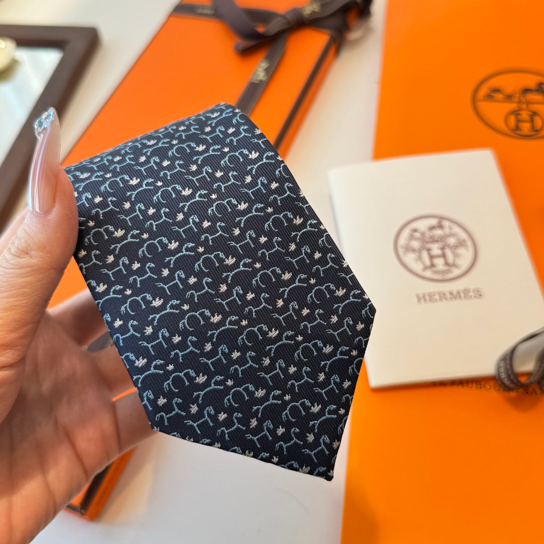 HM Horse Pattern Tie Dark Blue Twill Silk 212123