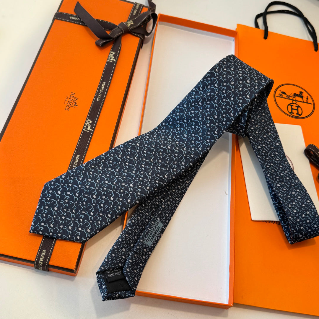 HM Horse Pattern Tie Dark Blue Twill Silk 212123