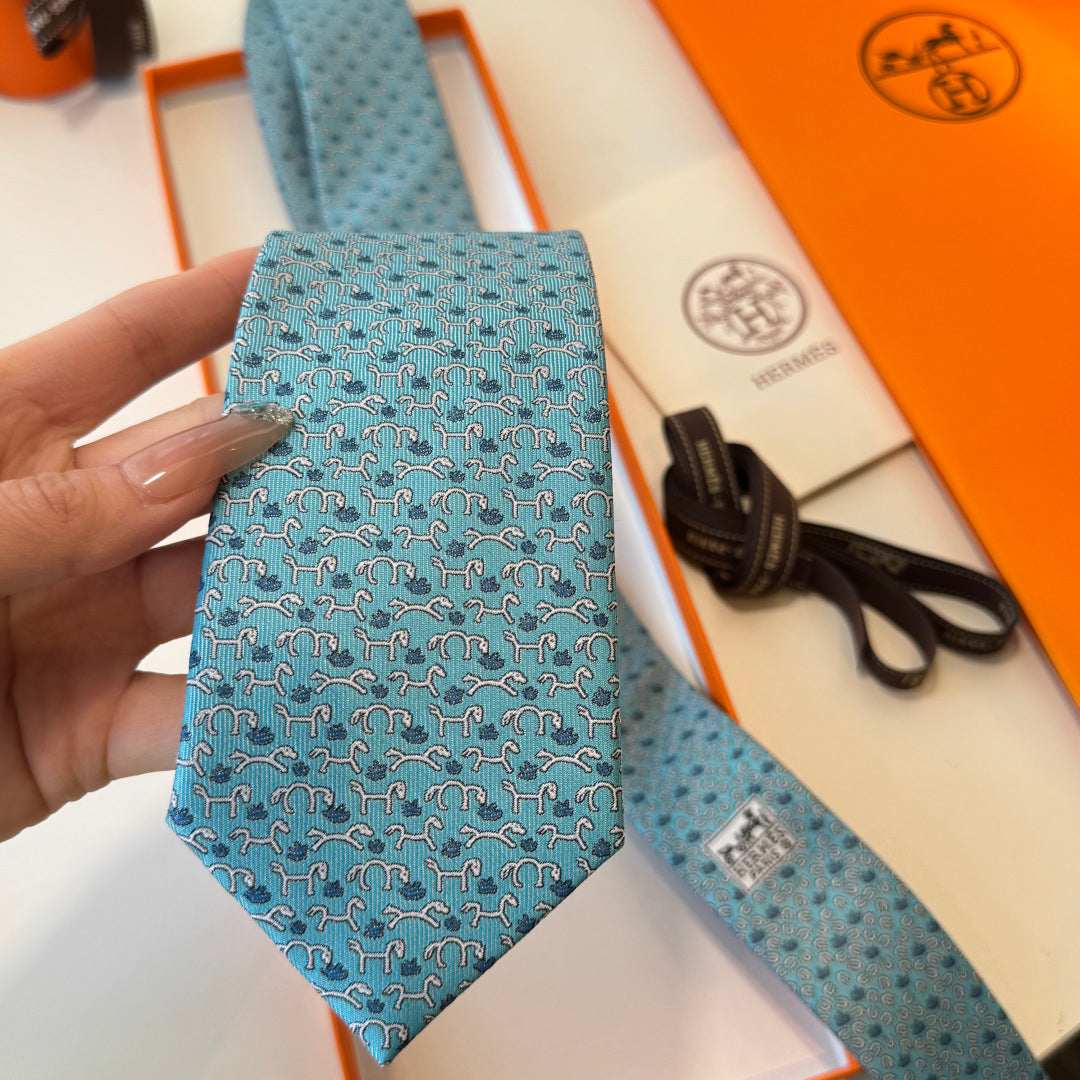 HM Horse Pattern Tie Light Blue Twill Silk 212124