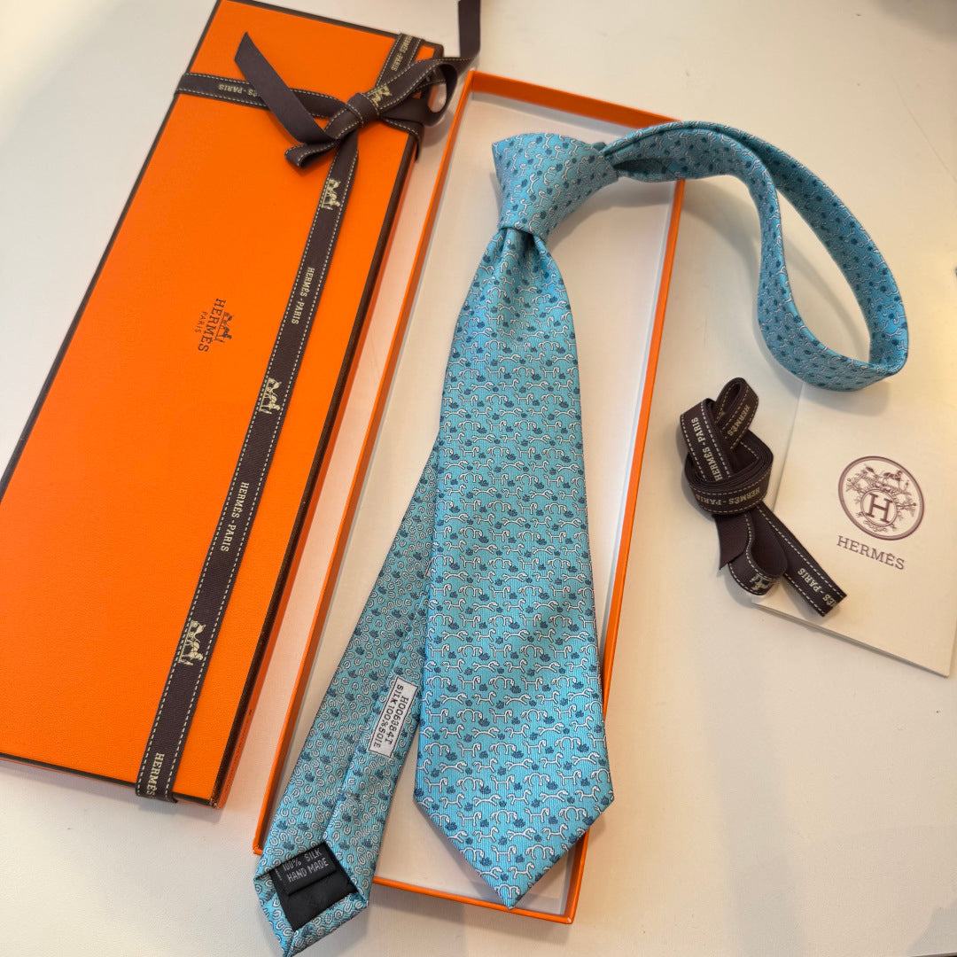 HM Horse Pattern Tie Light Blue Twill Silk 212124