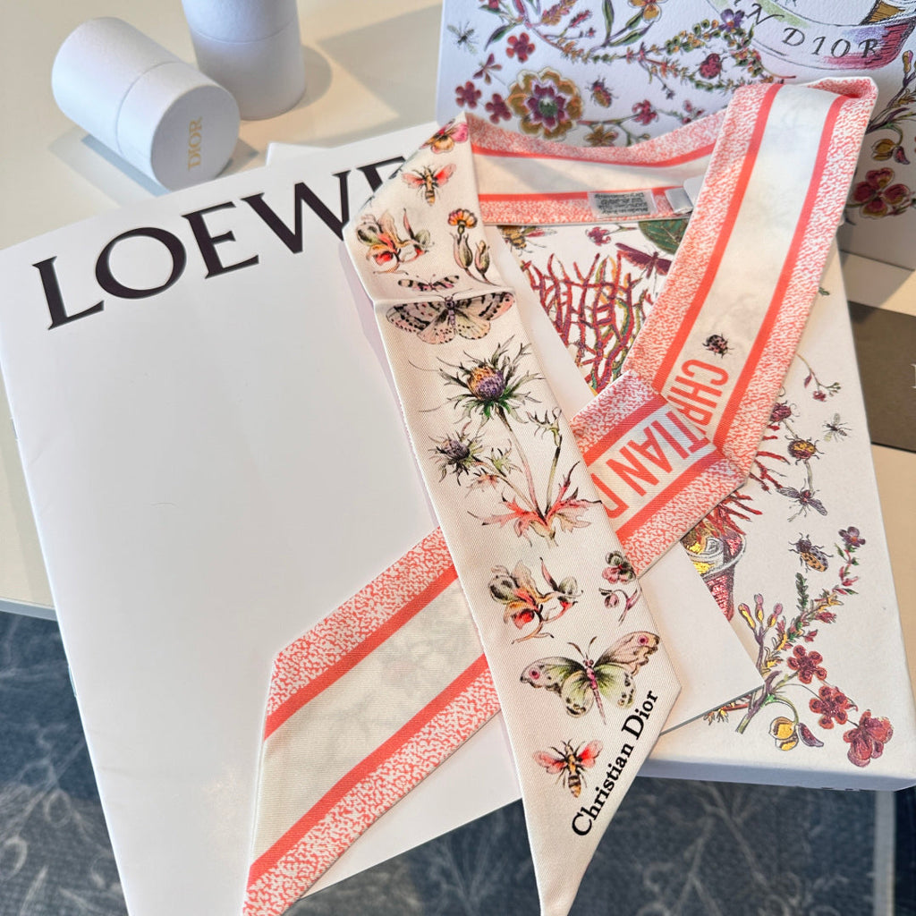 CD 26s Scarf 100cm In Silk 305866