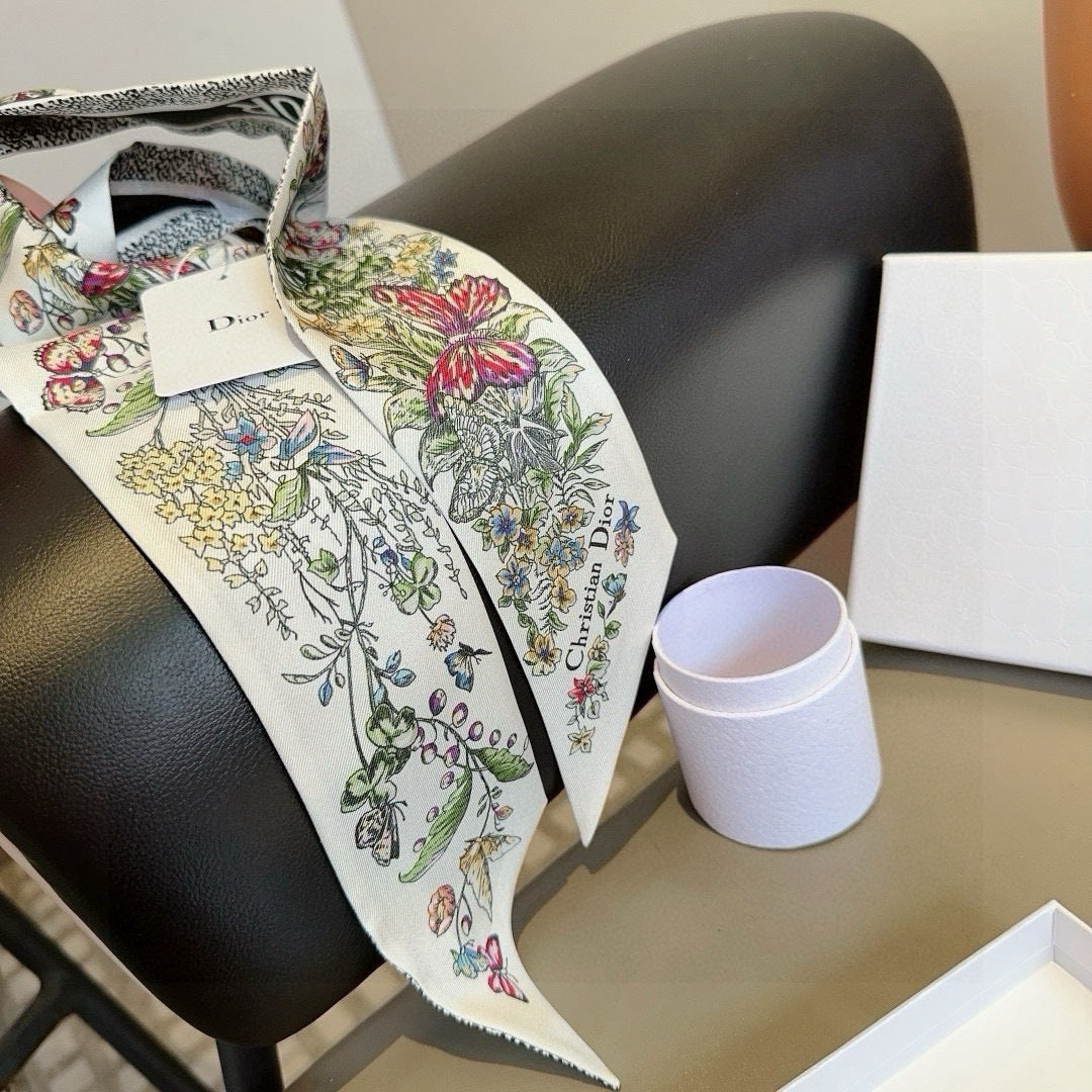 CD 26s Scarf 100cm In Silk 309510
