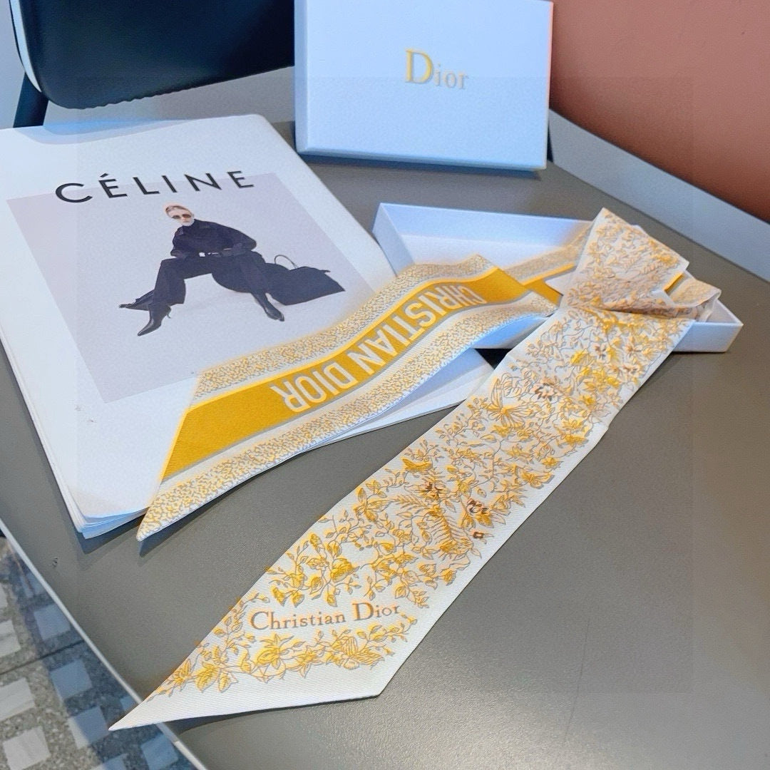 CD 26s Scarf 100cm In Silk 309513