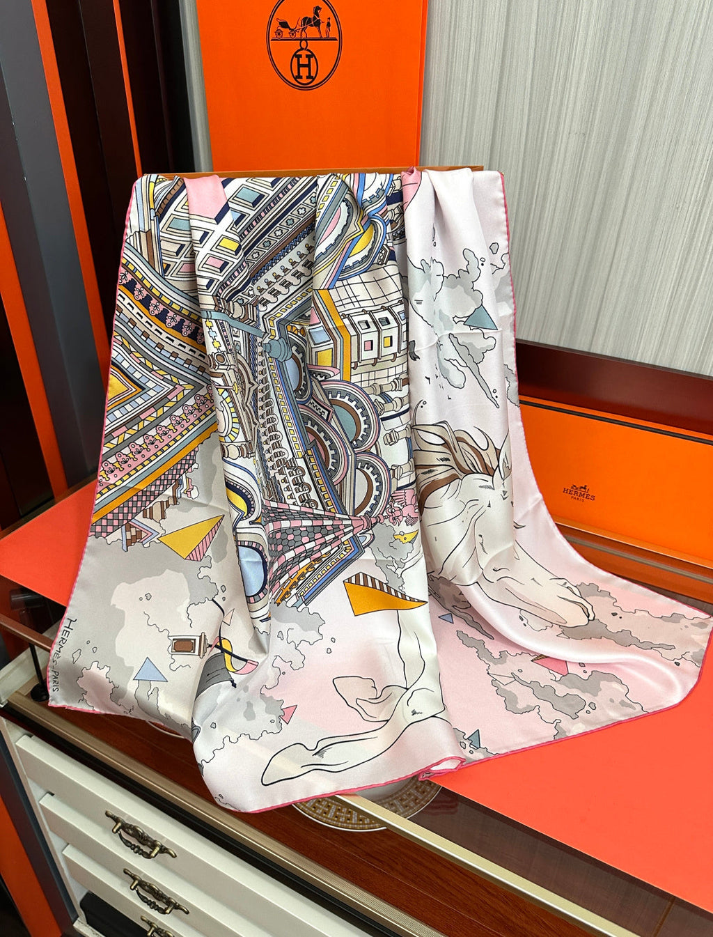 HM Hippopolis Scarf 90x90 Pink White Silk 333445