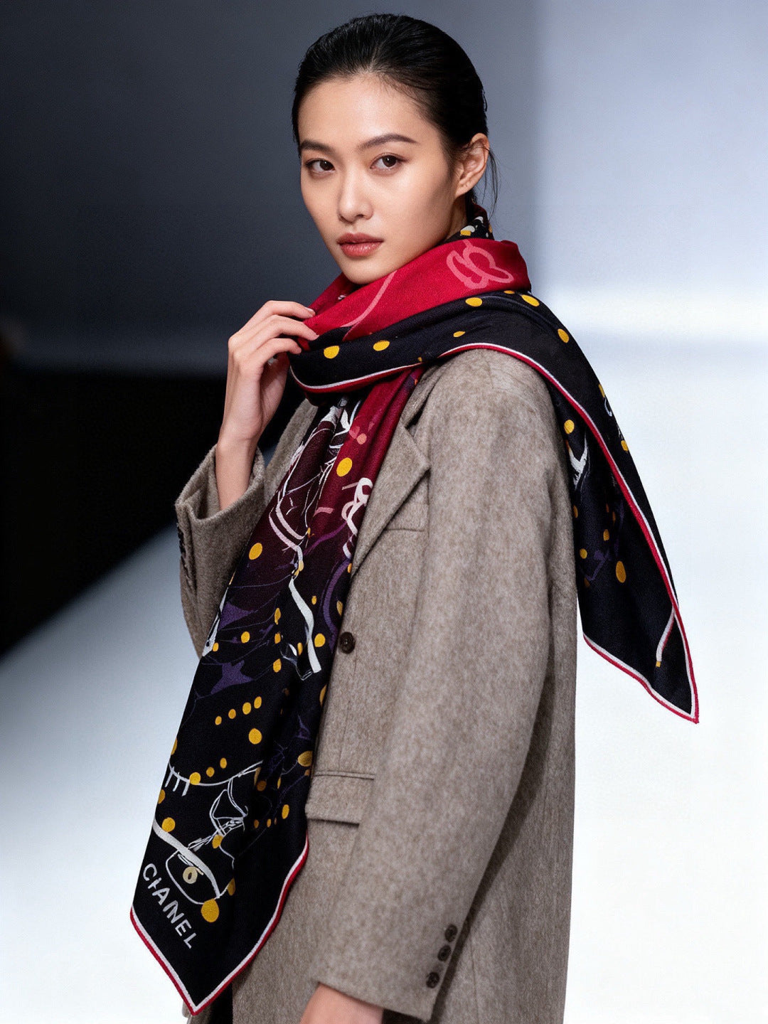 CC Double-sided Scarf 135cm Red And Black Mulberry Silk Cashmere 143734
