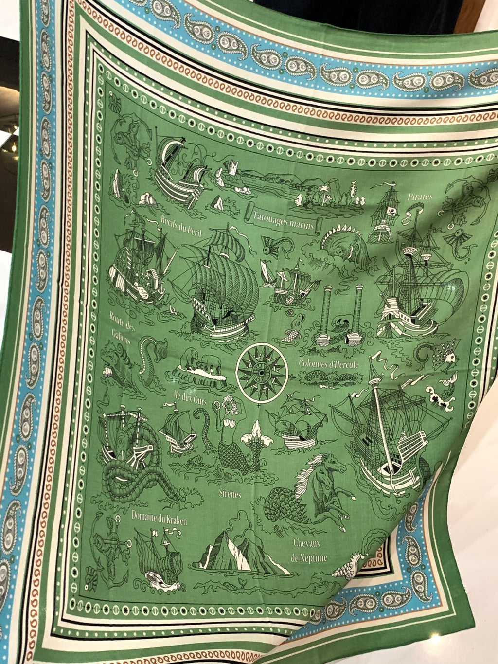 HM 26s Double-sided Scarf 140cm Green Silk Cashmere 153145