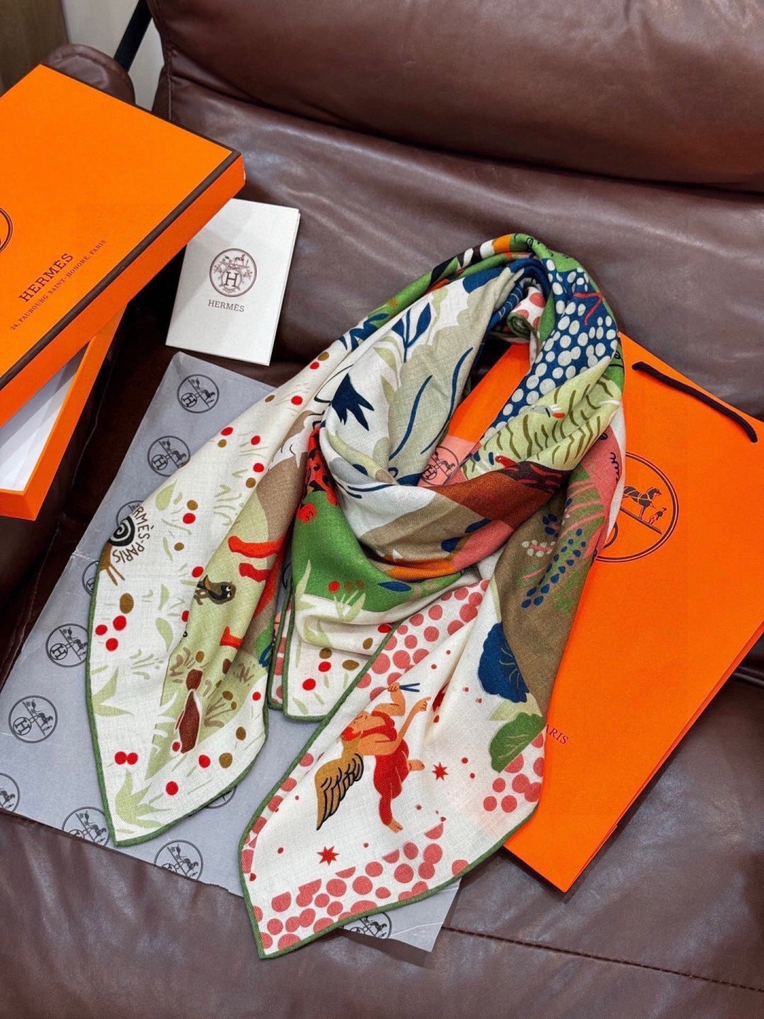 HM 26s Scarf 140 In Cashmere And Silk 303102