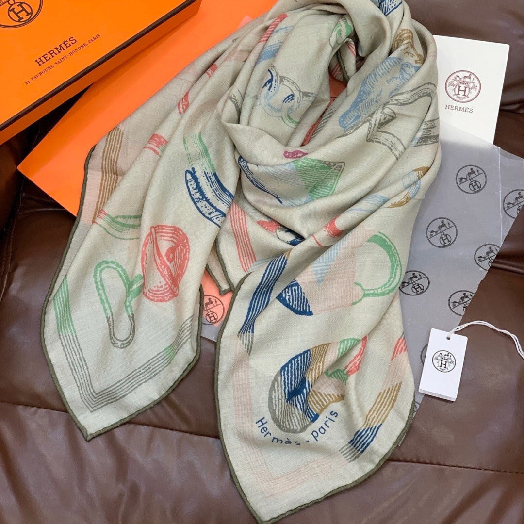 HM 26s Scarf 140 In Cashmere And Silk 303156