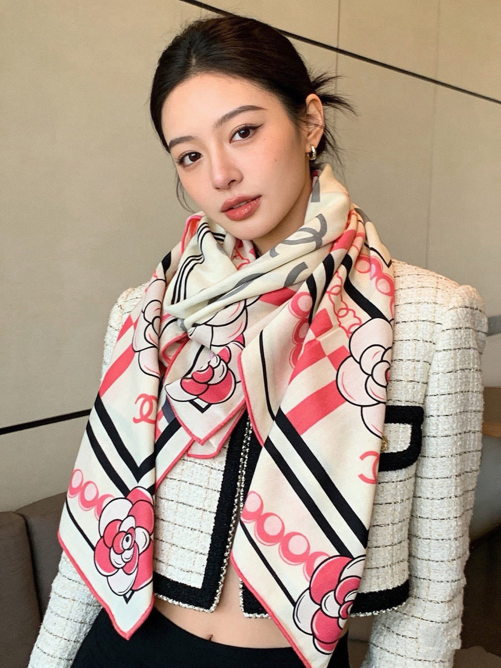 CC 26s Scarf 140 In Silk Cashmere 309894