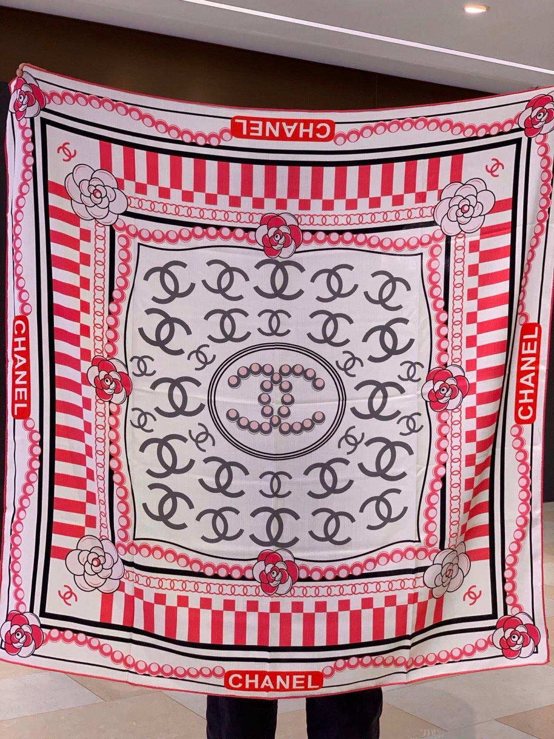 CC 26s Scarf 140 In Silk Cashmere 309894