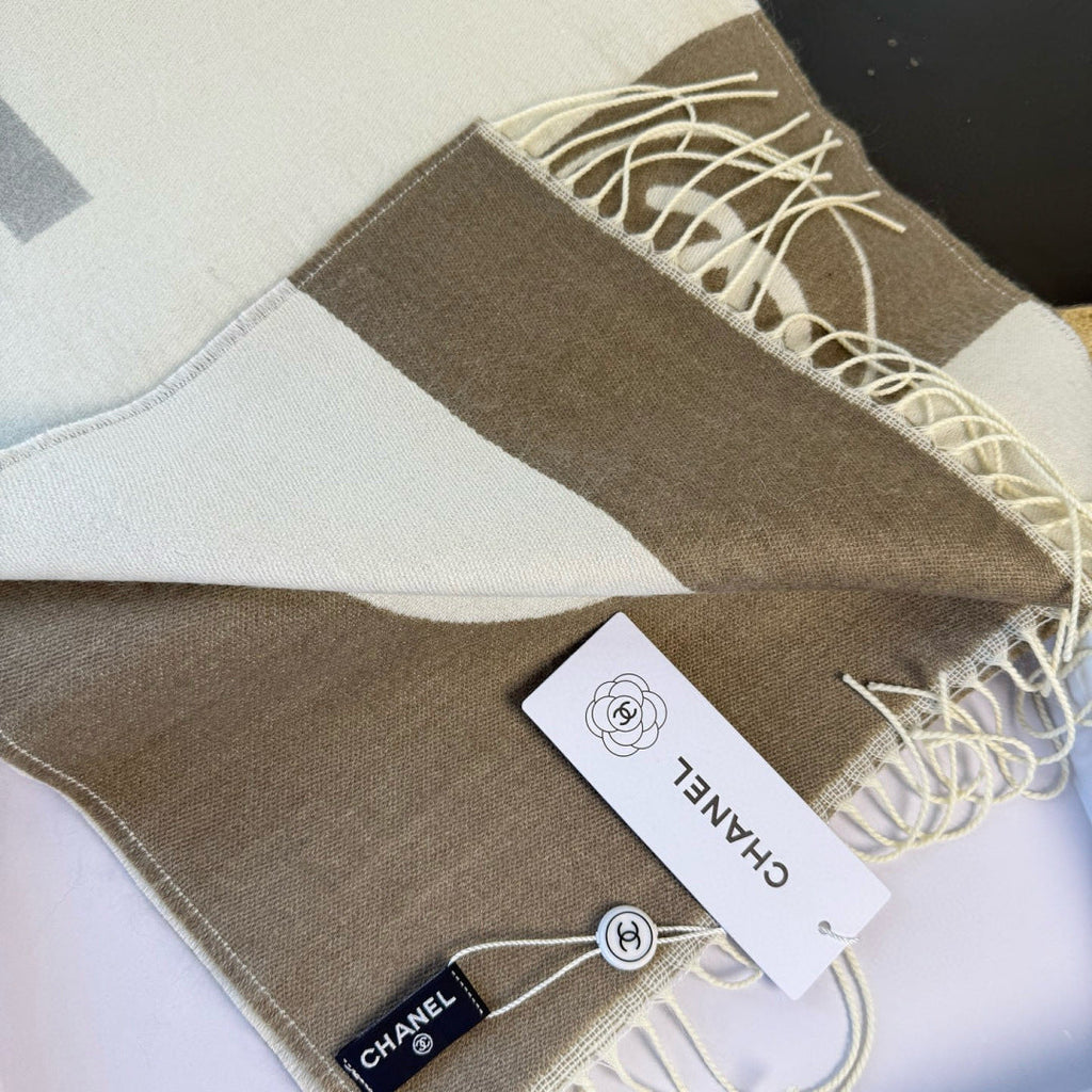 CC 25 Scarf 200cm White Brown Lambswool 968388