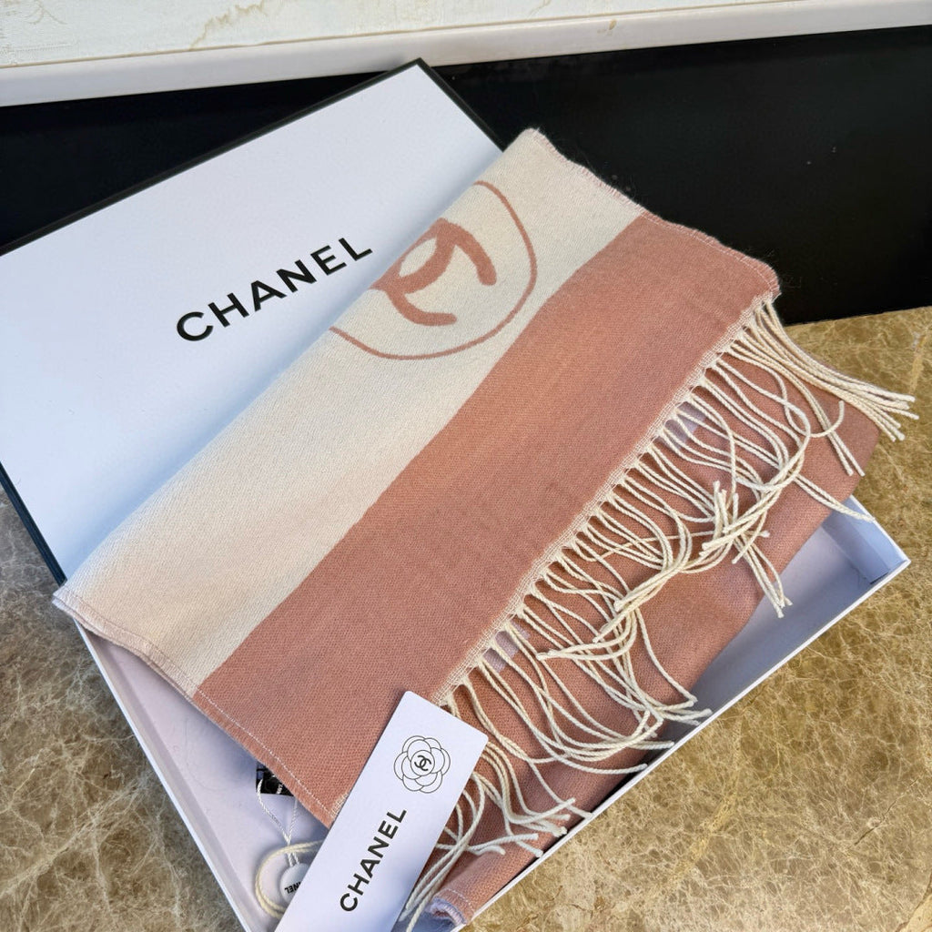 CC 25 Scarf 200cm White Pink Lambswool 968390