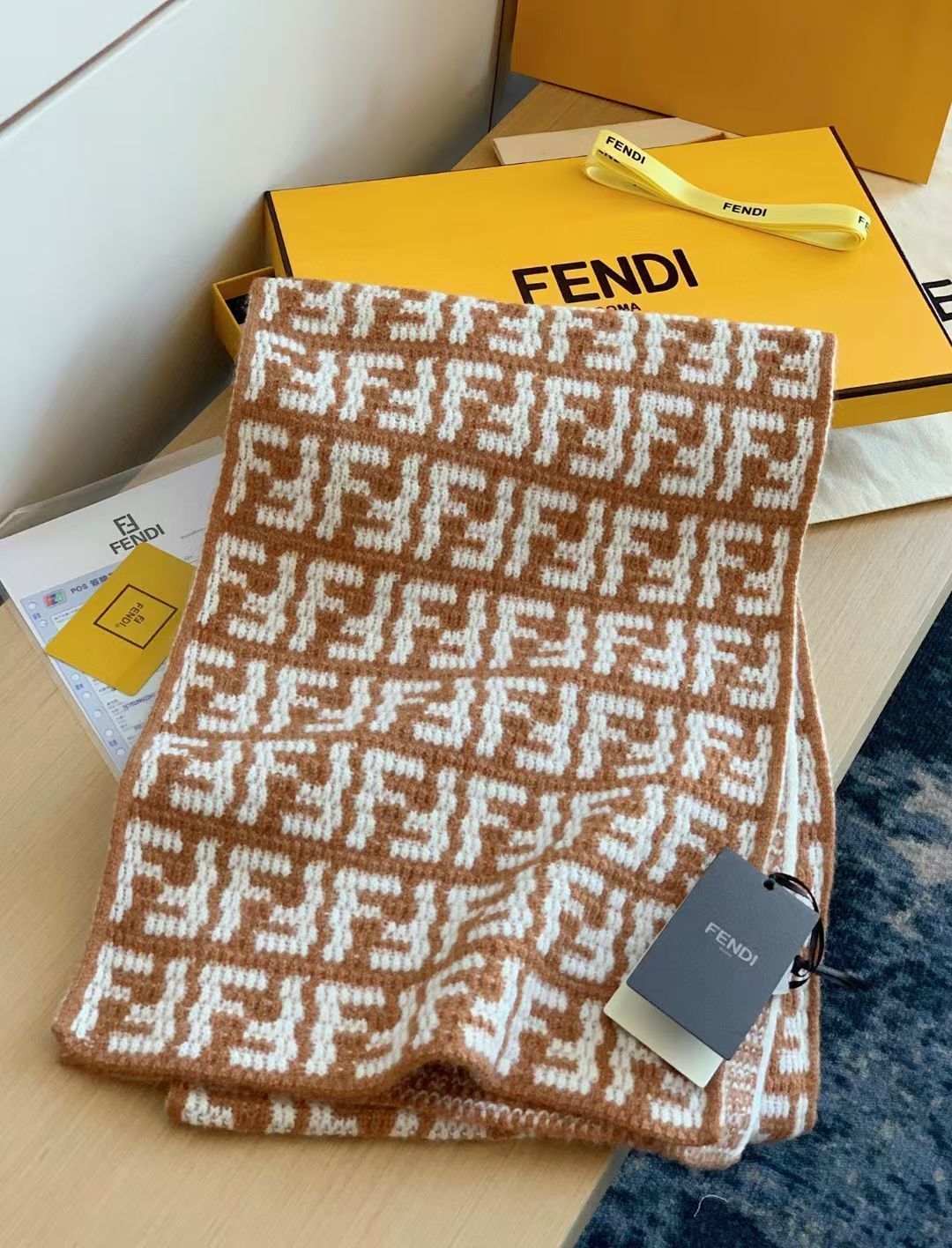 FF Jacquard 180CM Scarf Light Brown White Wool 104534