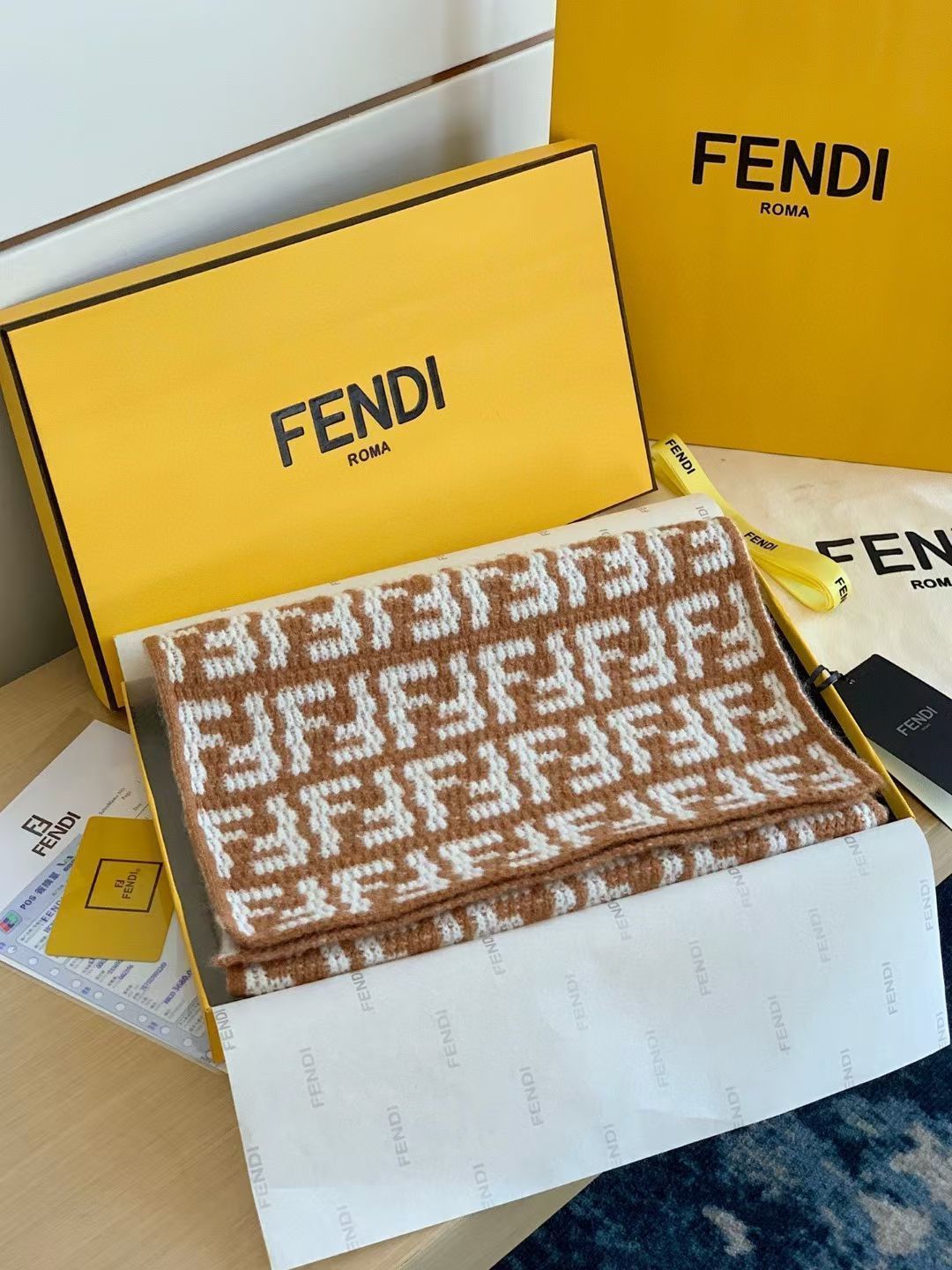 FF Jacquard 180CM Scarf Light Brown White Wool 104534