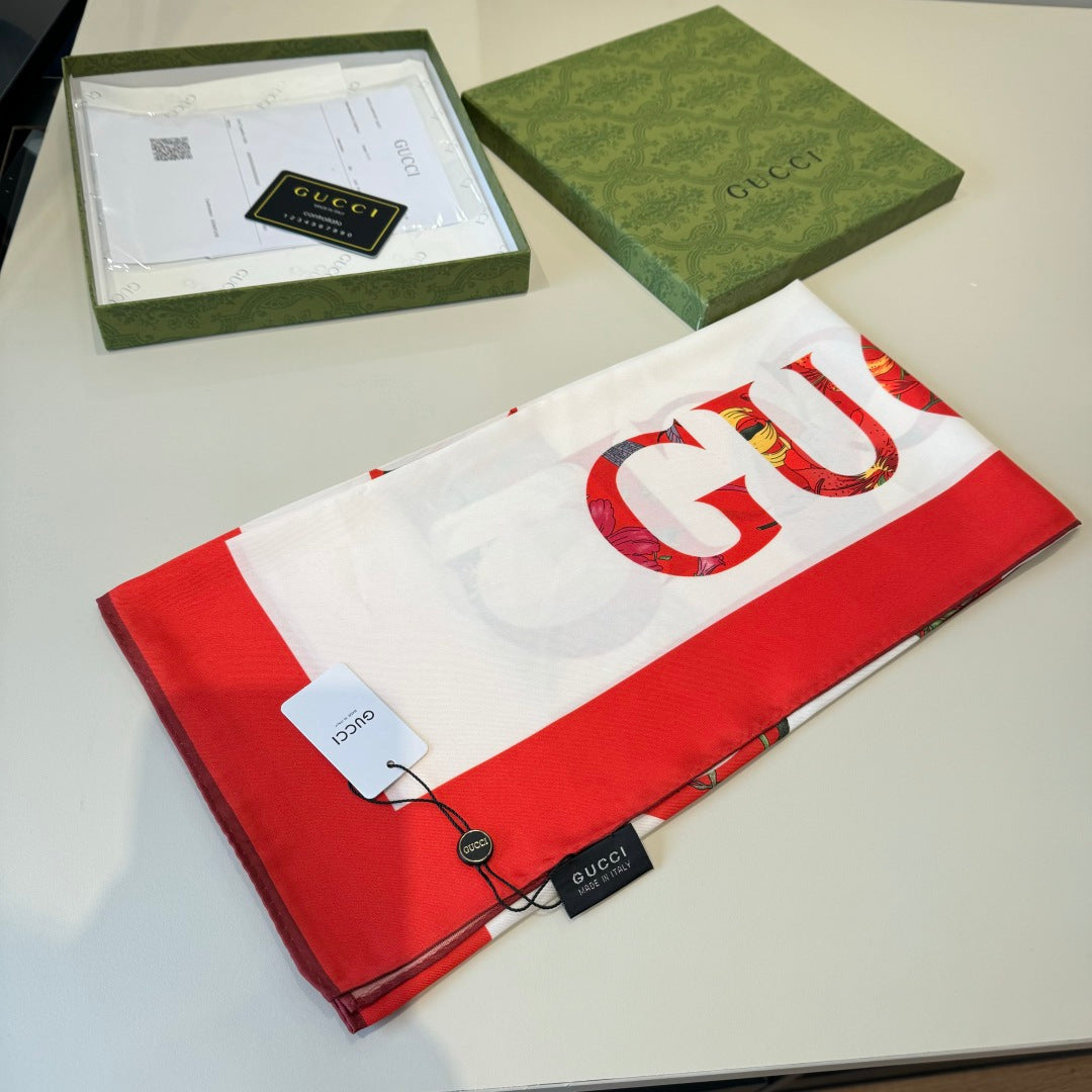 GG Signature Floral Scarf 90CM White Red Twill Silk 280694