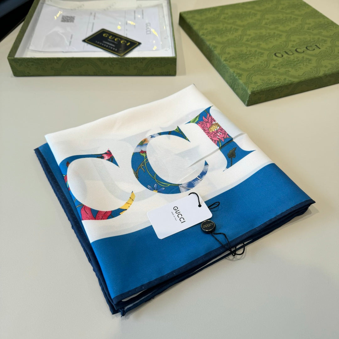 GG Signature Floral Scarf 90CM White Blue Twill Silk 280695