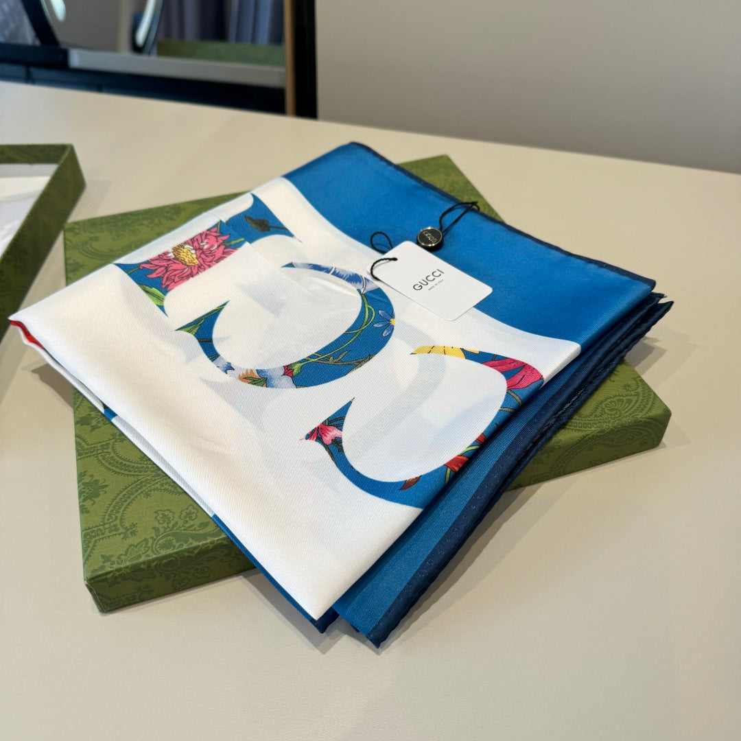GG Signature Floral Scarf 90CM White Blue Twill Silk 280695