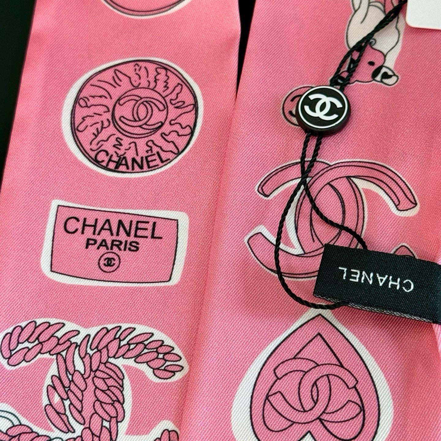 CC Twilly Mini Scarf 120cm Pink Mulberry Silk 935248