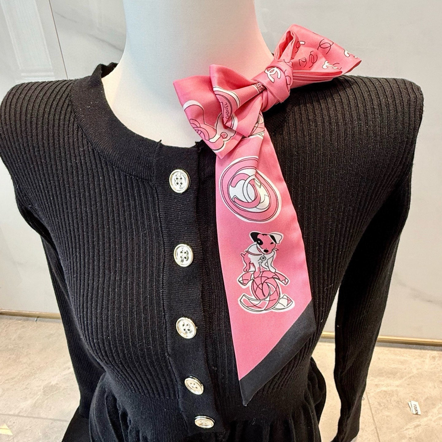 CC Twilly Mini Scarf 120cm Pink Mulberry Silk 935248