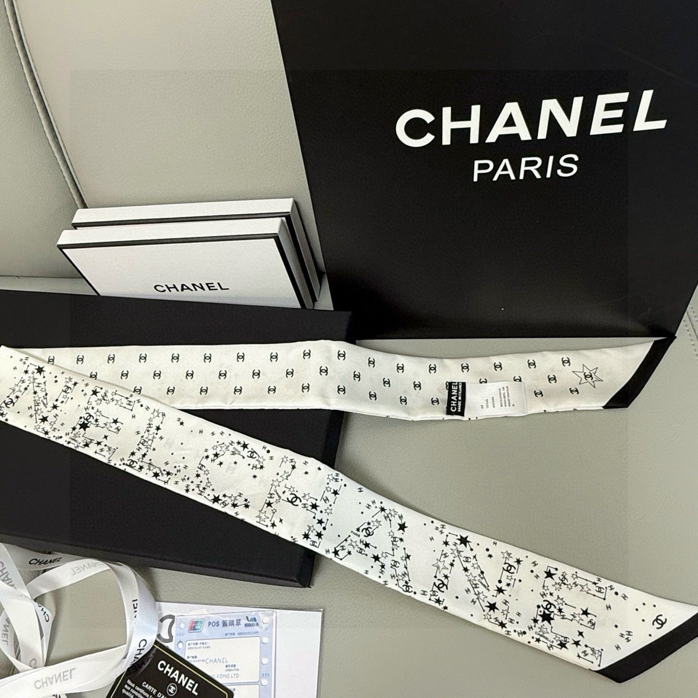 CC Twilly Mini Star Scarf 120cm White Mulberry Silk 945723