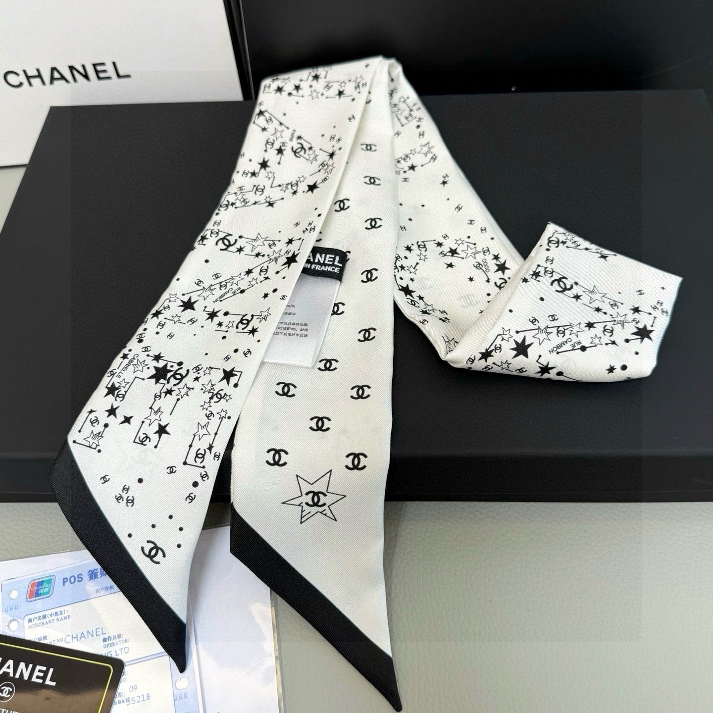 CC Twilly Mini Star Scarf 120cm White Mulberry Silk 945723