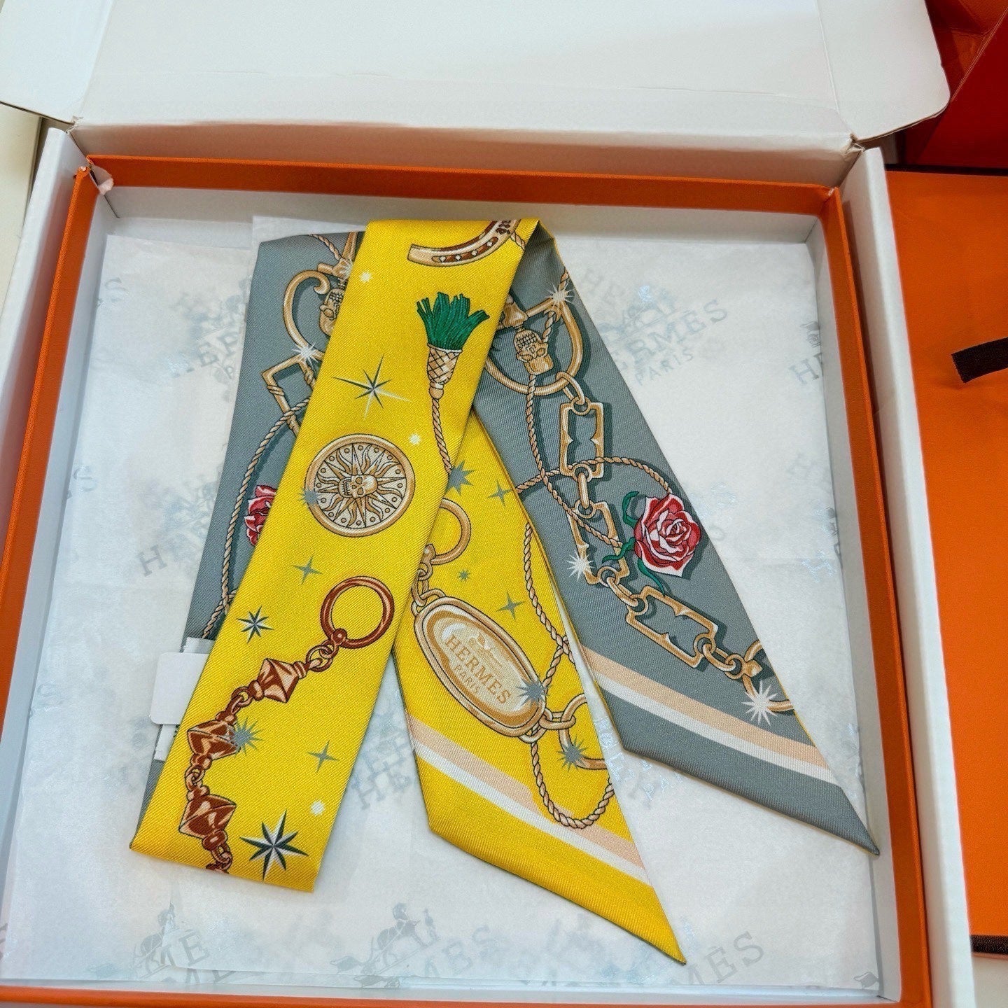 HM Twilly Mini Scarf 105 Yellow Grey Silk Twill 153185