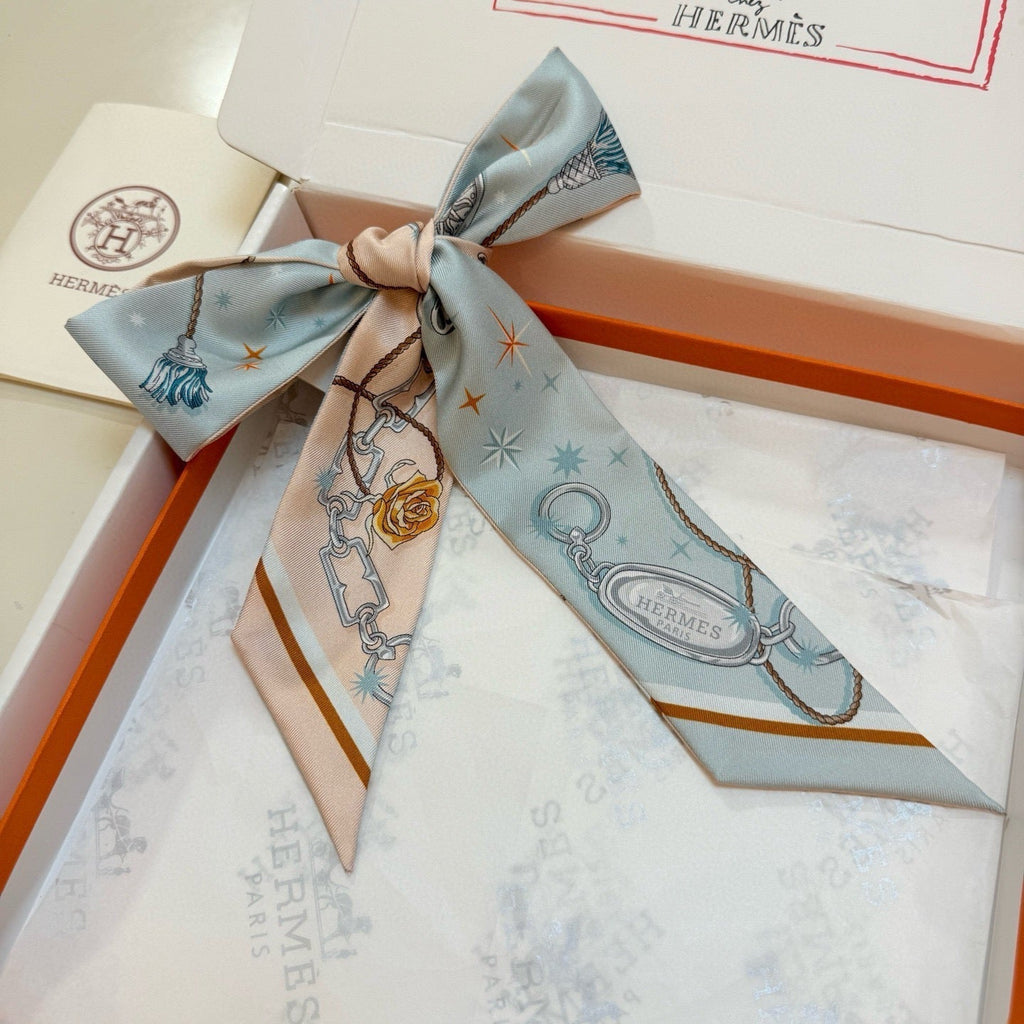 HM Twilly Mini Scarf 105 Bleu Glacier Silk Twill 153190