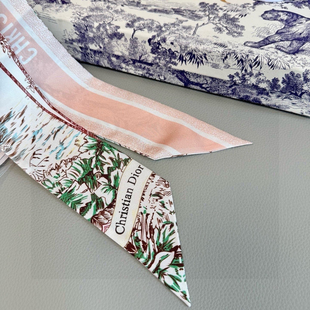 CD 26s Scarf 100cm In Silk 305844