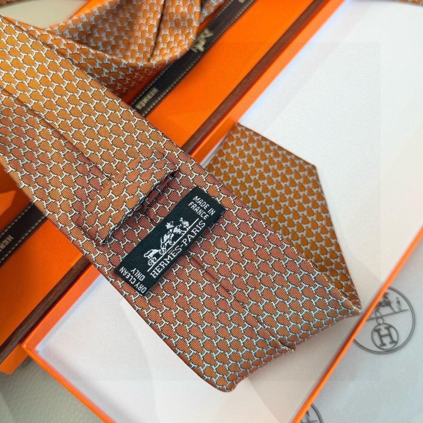 HM Hilario Tie Brown Twill Silk 209999