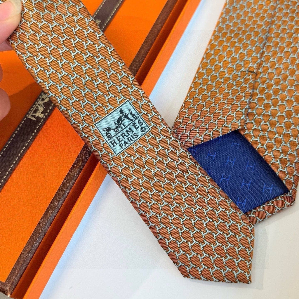 HM Hilario Tie Brown Twill Silk 209999