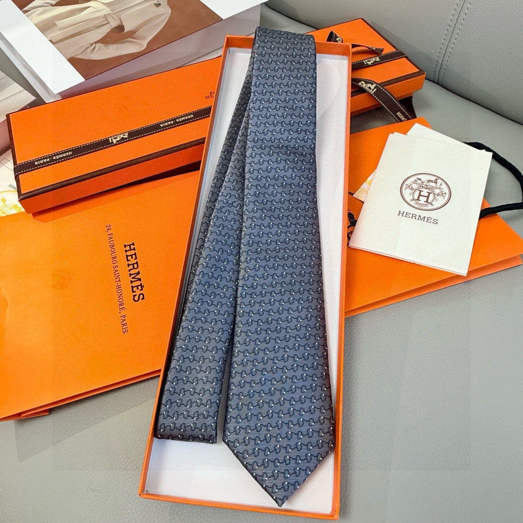 HM Mors a Olives Tie Grey Twill Silk 212095