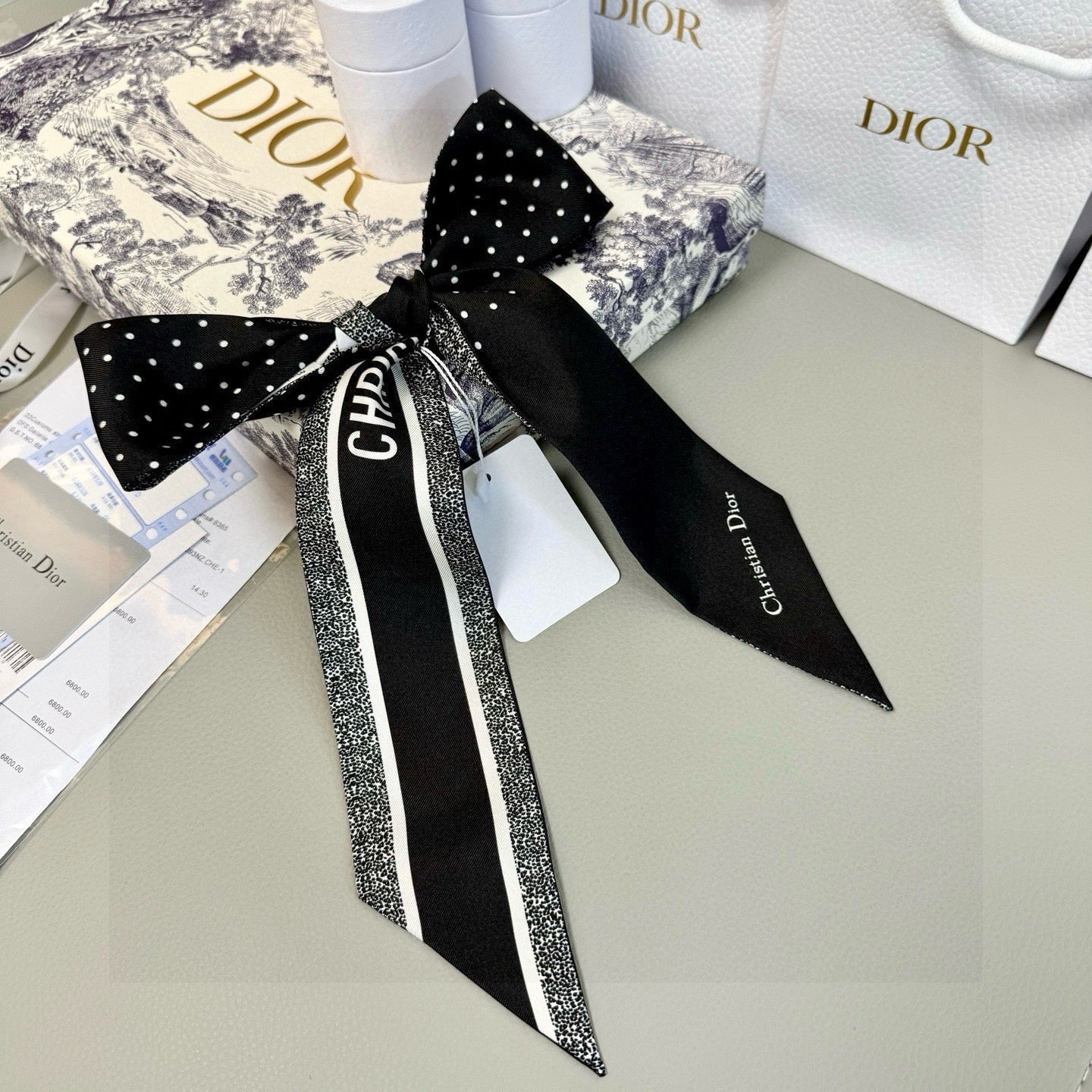CD 26s Scarf 105cm In Silk 314801
