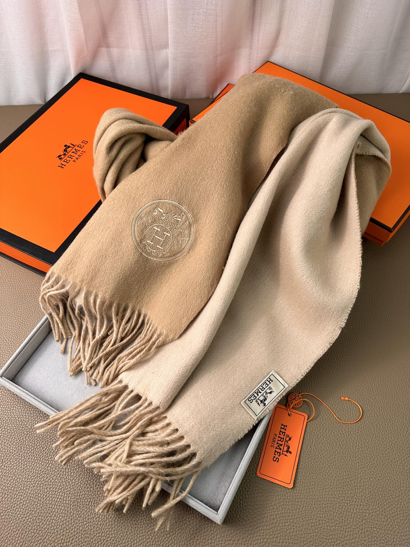 DOUBLE-FACE SCARF 200 CM IN CAMEL BROWN CASHMERE