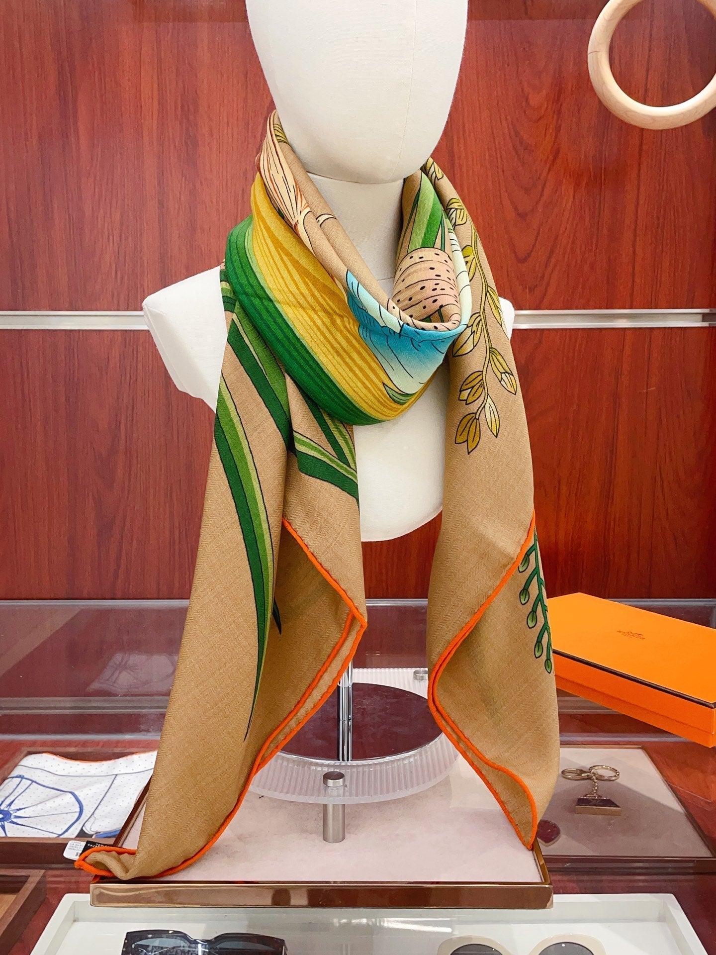 HM Bouquet Final Scarf 90 Beige Silk 139462