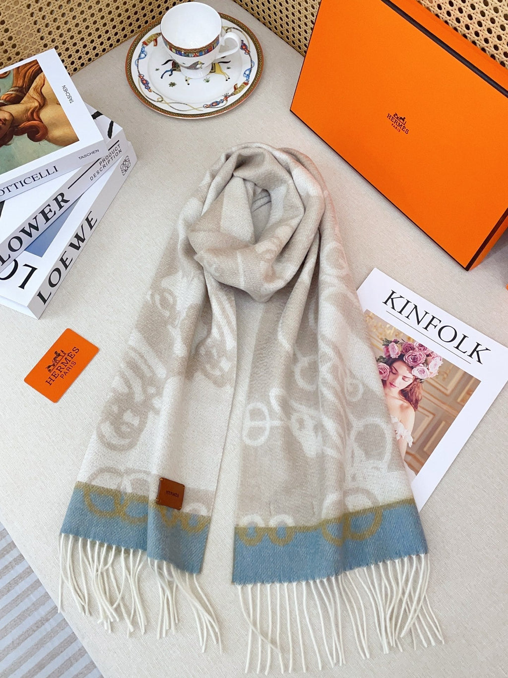 HM Casaque Mors Long Scarf Grey White Blue Cashmere 139453