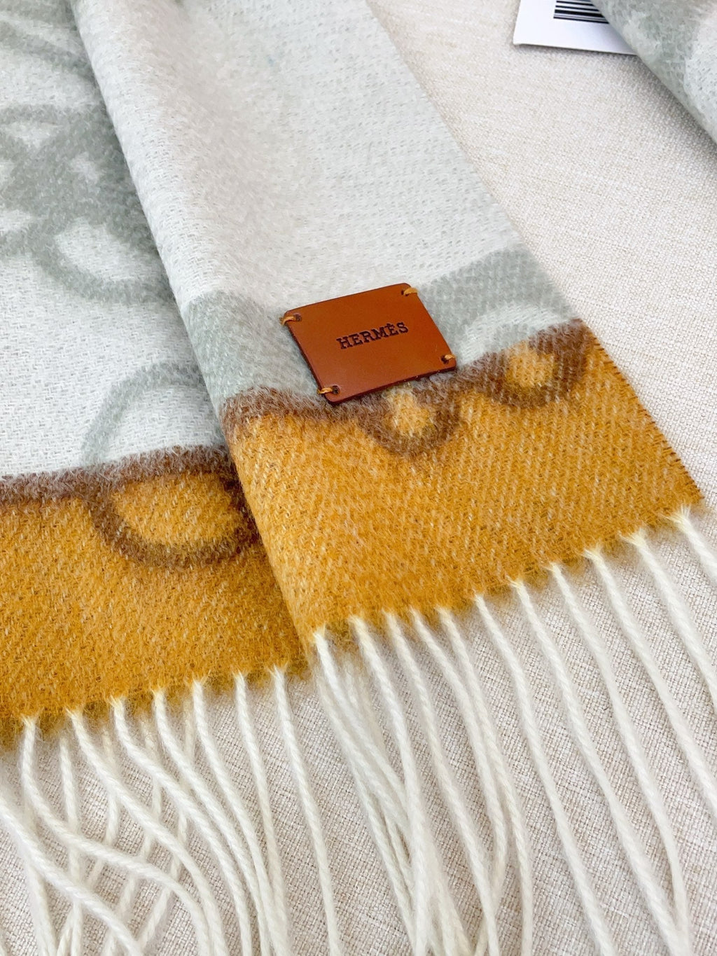 HM Casaque Mors Long Scarf Grey White Brown Cashmere 139454