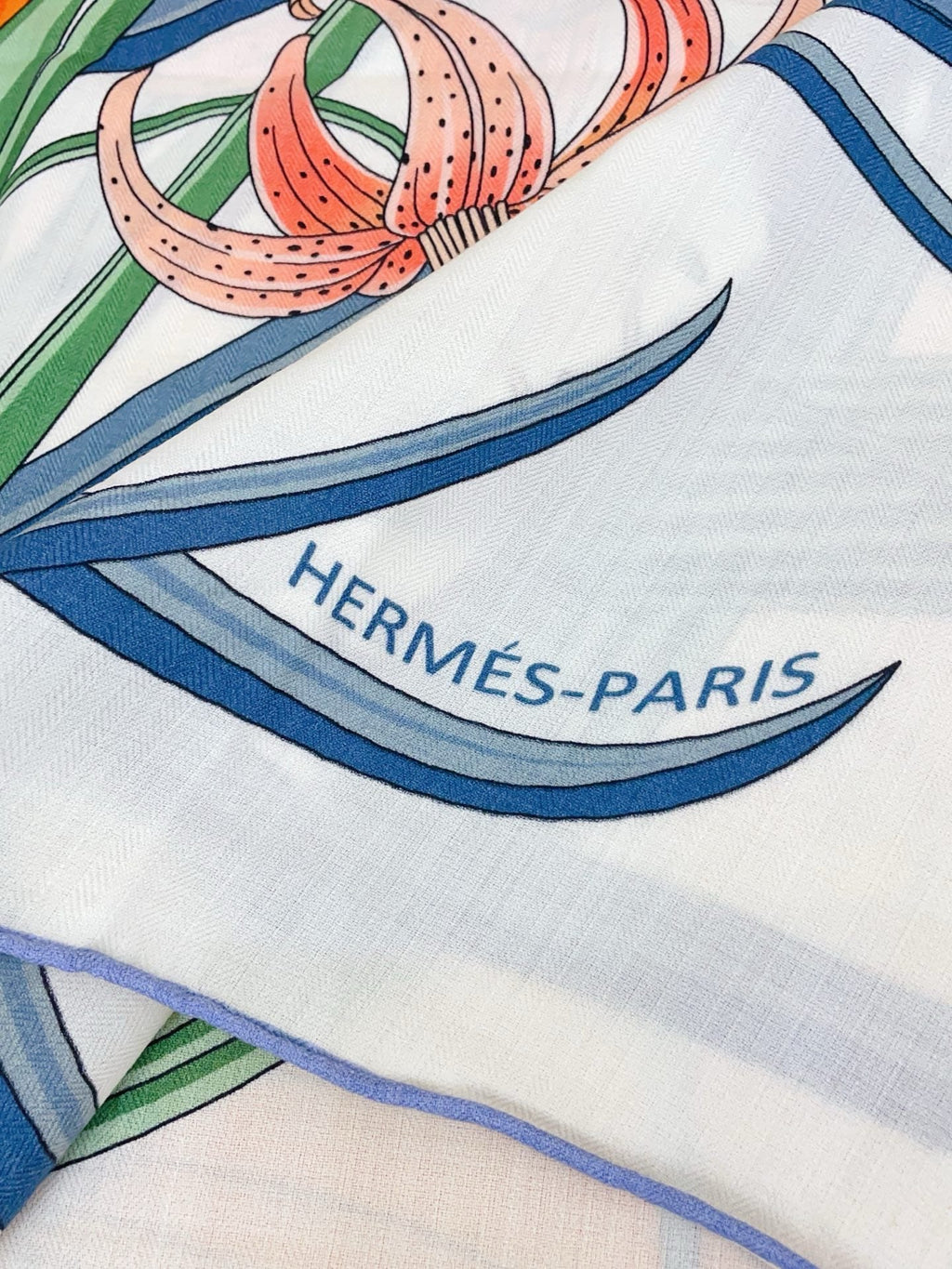 HM Bouquet Final Scarf 90 White Silk Cashmere 139461