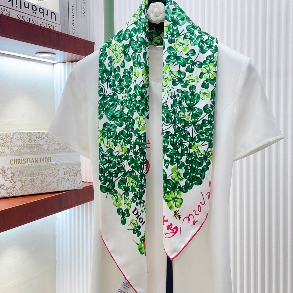 CD Clover Scarf 90x90 Green Colorful Twill Silk 223489