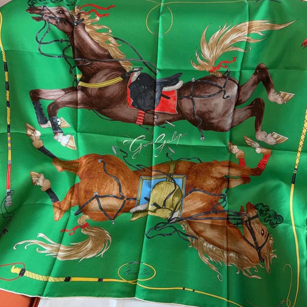 HM 26s 90 House Scarf Green Colorful Mulberry Silk 153368