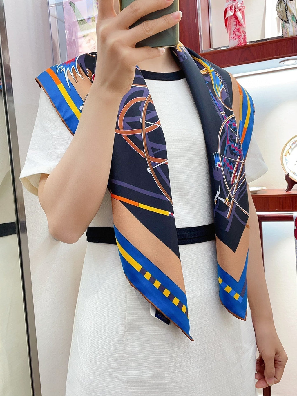 Voitures En Equilibre Scar 90 CM In Black Colorful Silk Twill 202491