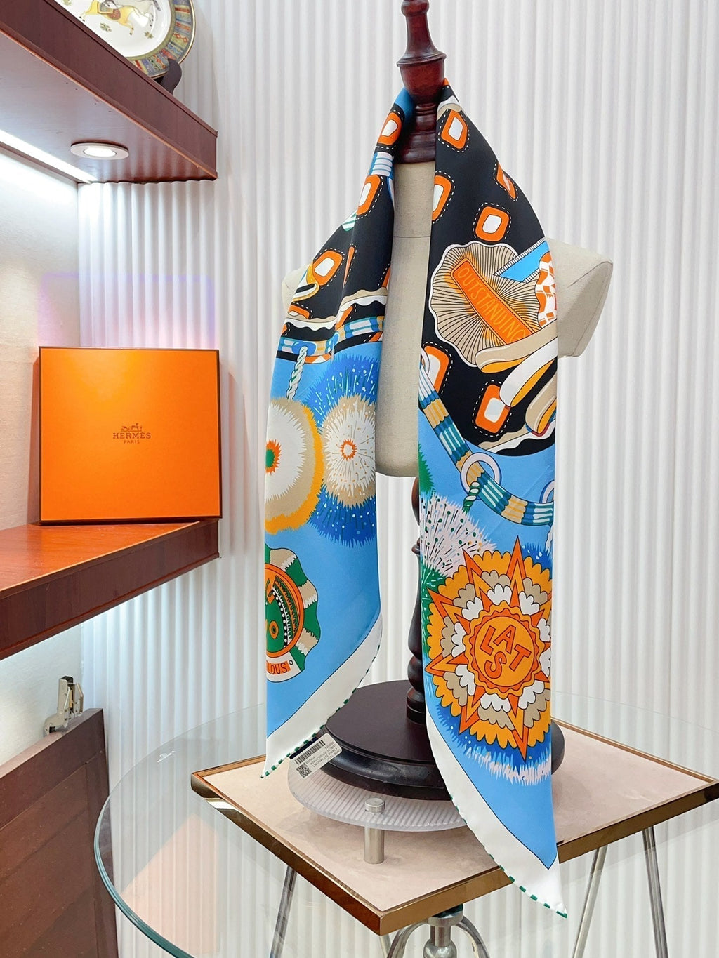 Cheval Mascotte Scarf 90 CM In Blue Colorful Silk Twill 206456