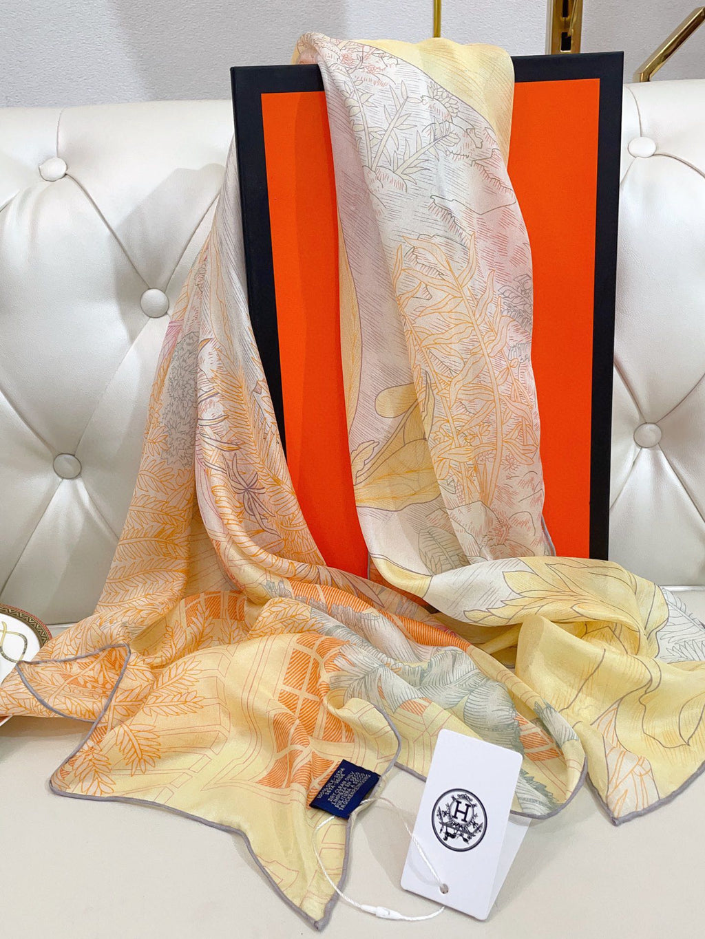 Faubourg Tropical Detail scarf 110 CM In Beige Colorful Silk  208584