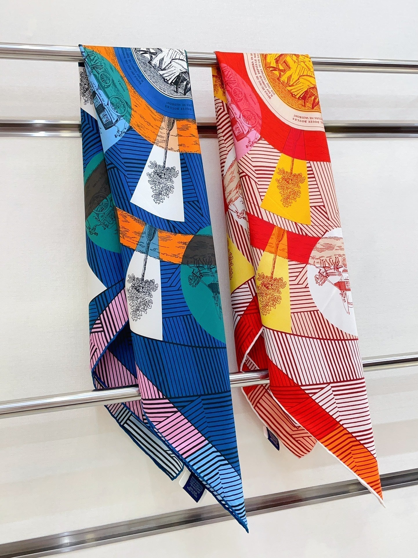 Jeu Des Omnibus Remix Scarf 90 CM In Colorful Silk Twill  211110