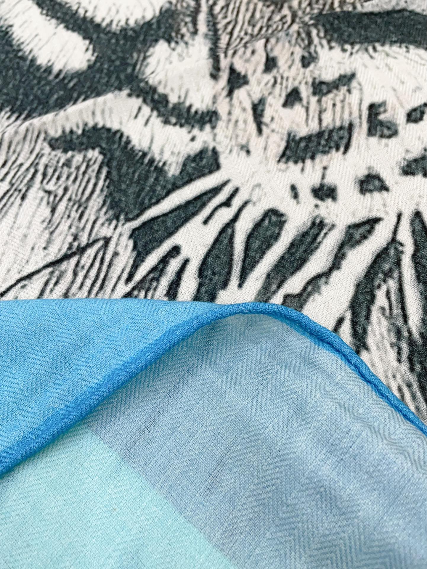Tigre Royal Double Face Scarf 140 CM In Light Turquoise Colorful Cashmere And Silk 254647