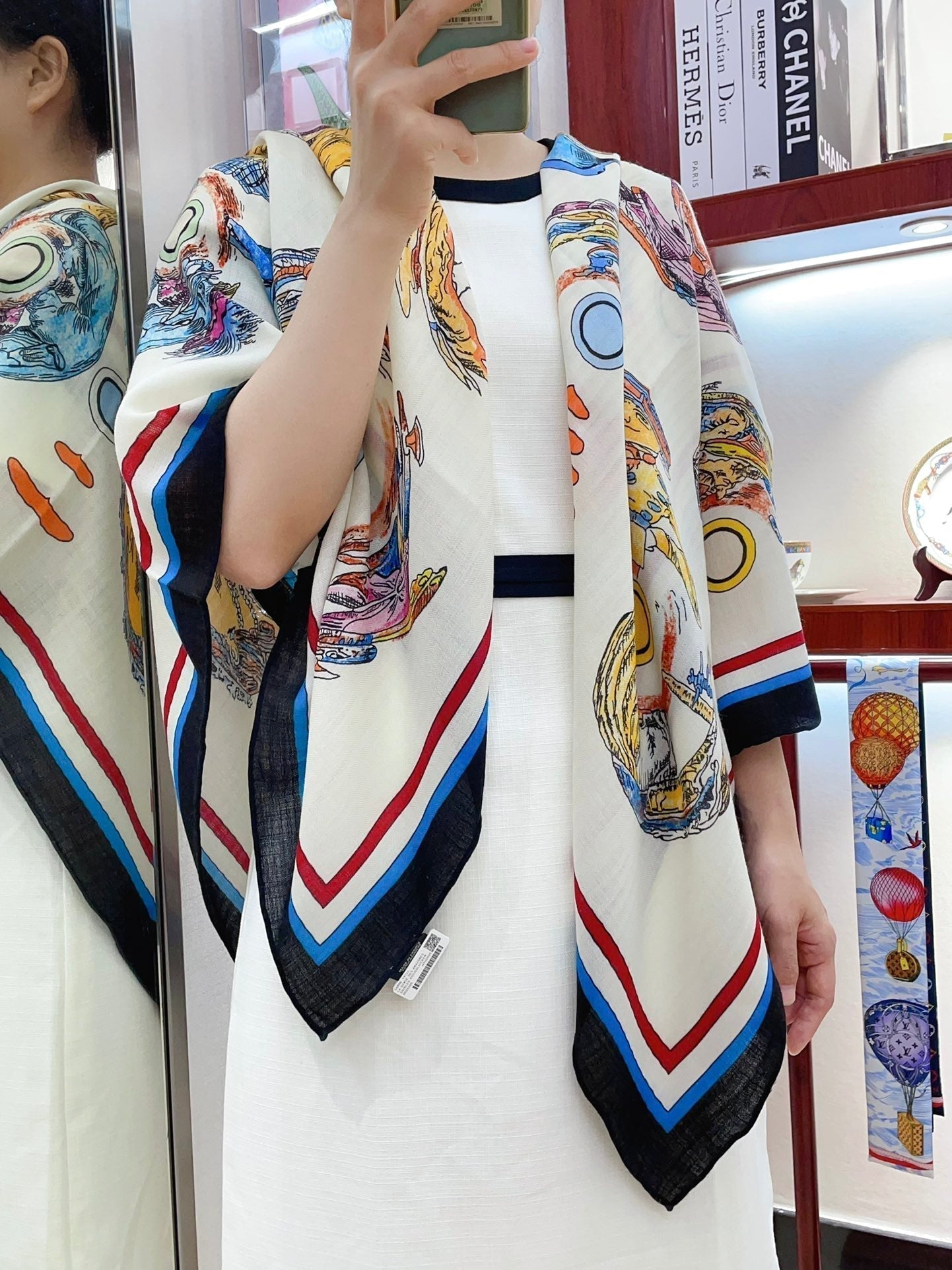 Les Anamorphoses Scarf 140 CM In White Cashmere And Silk 269265