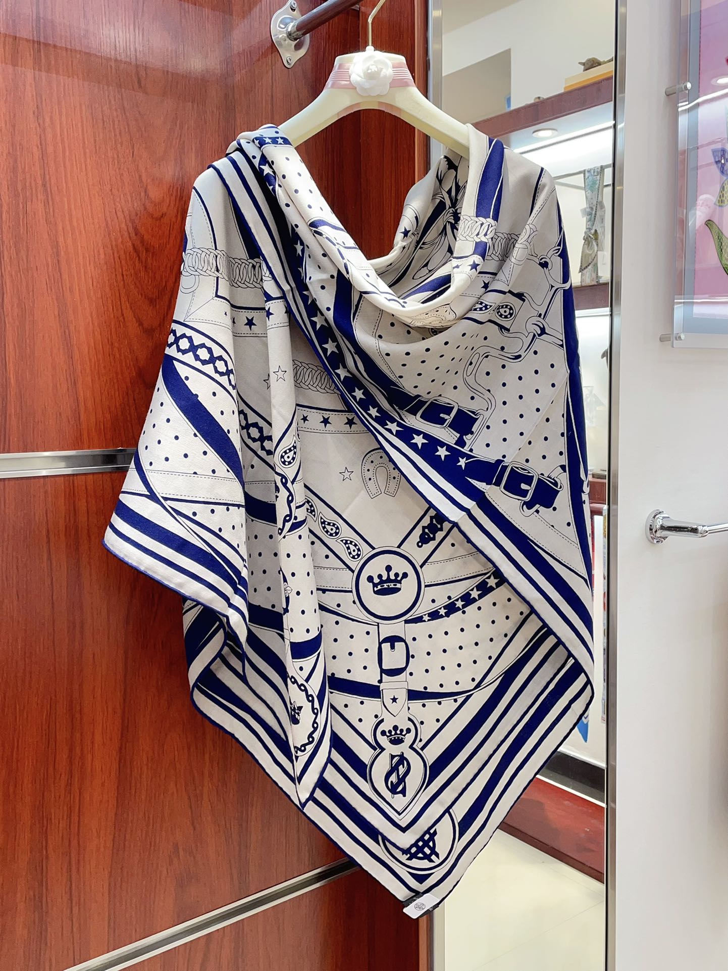 La Promenade Du Matin Bandana Shawl 140 CM In Colorful Cashmere And Silk 303143