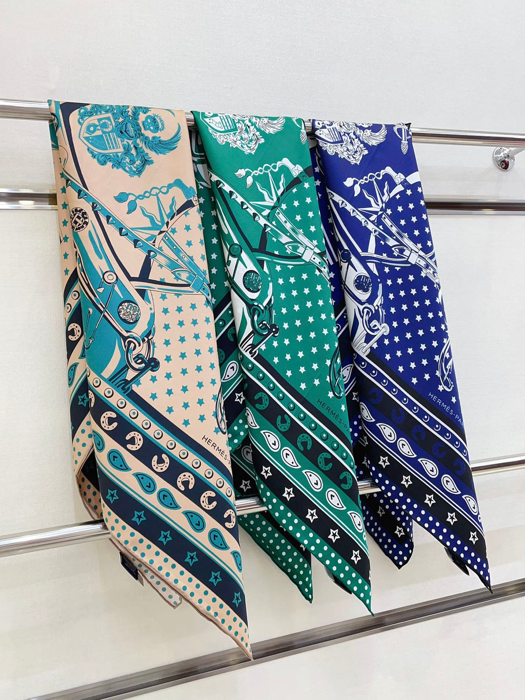 Cheval Punk Bandana Scarf 90 CM In Beige Mix Black Deep Green  Silk Twill 309211