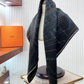 Pique Sellier Shawl 90 CM In Black Colorful Silk Twill 312868