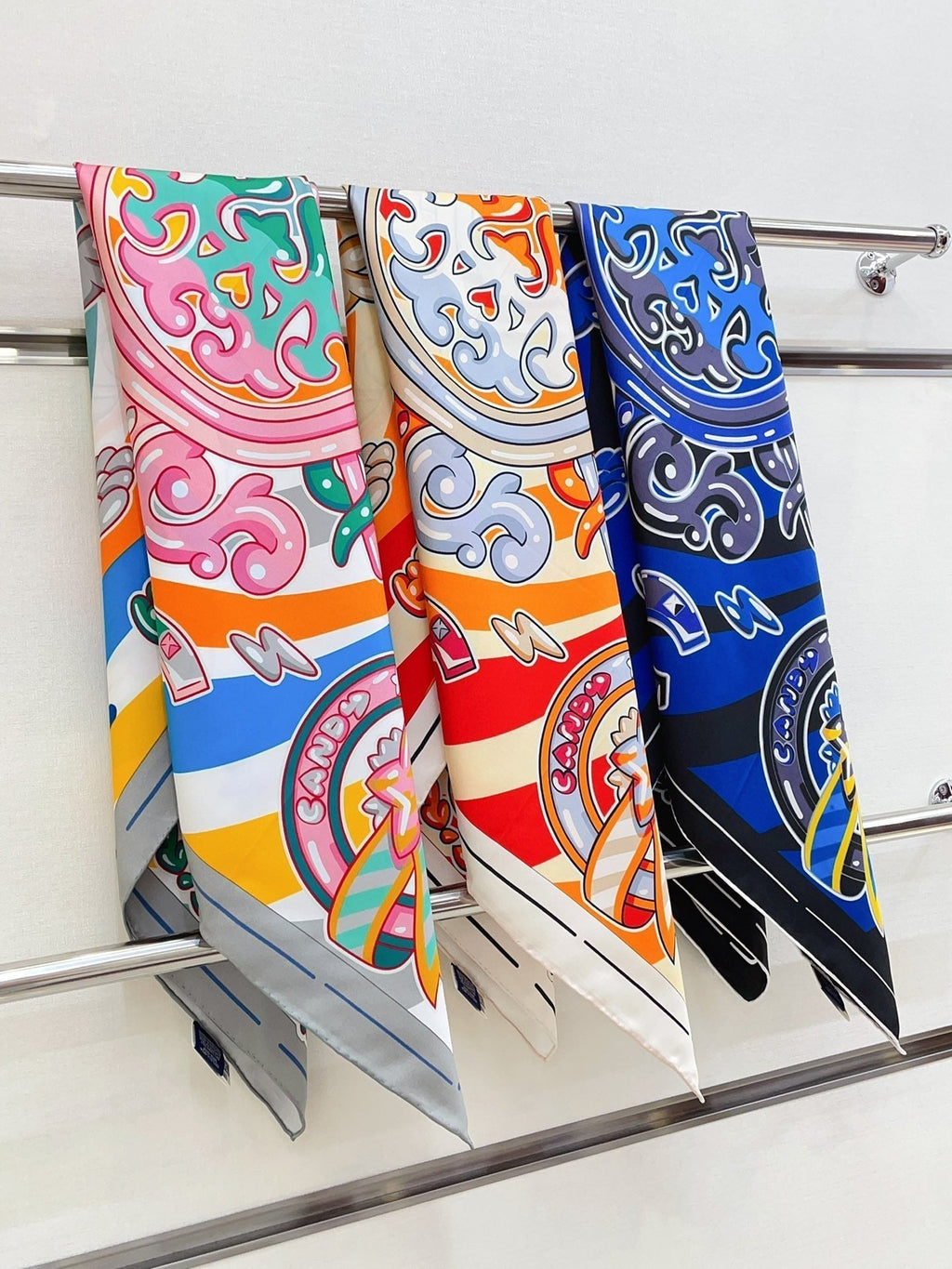 Candy Libris Scarf 90 CM In Red Colorful Silk Twill 319211